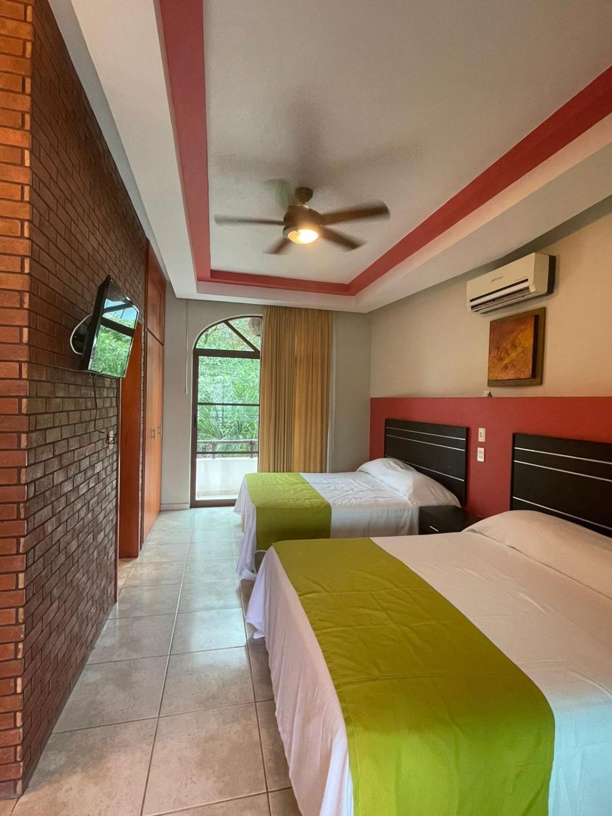 Hotel Y Suites Los Encantos Sayulita Luaran gambar