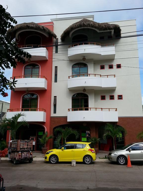 Hotel Y Suites Los Encantos Sayulita Bilik gambar