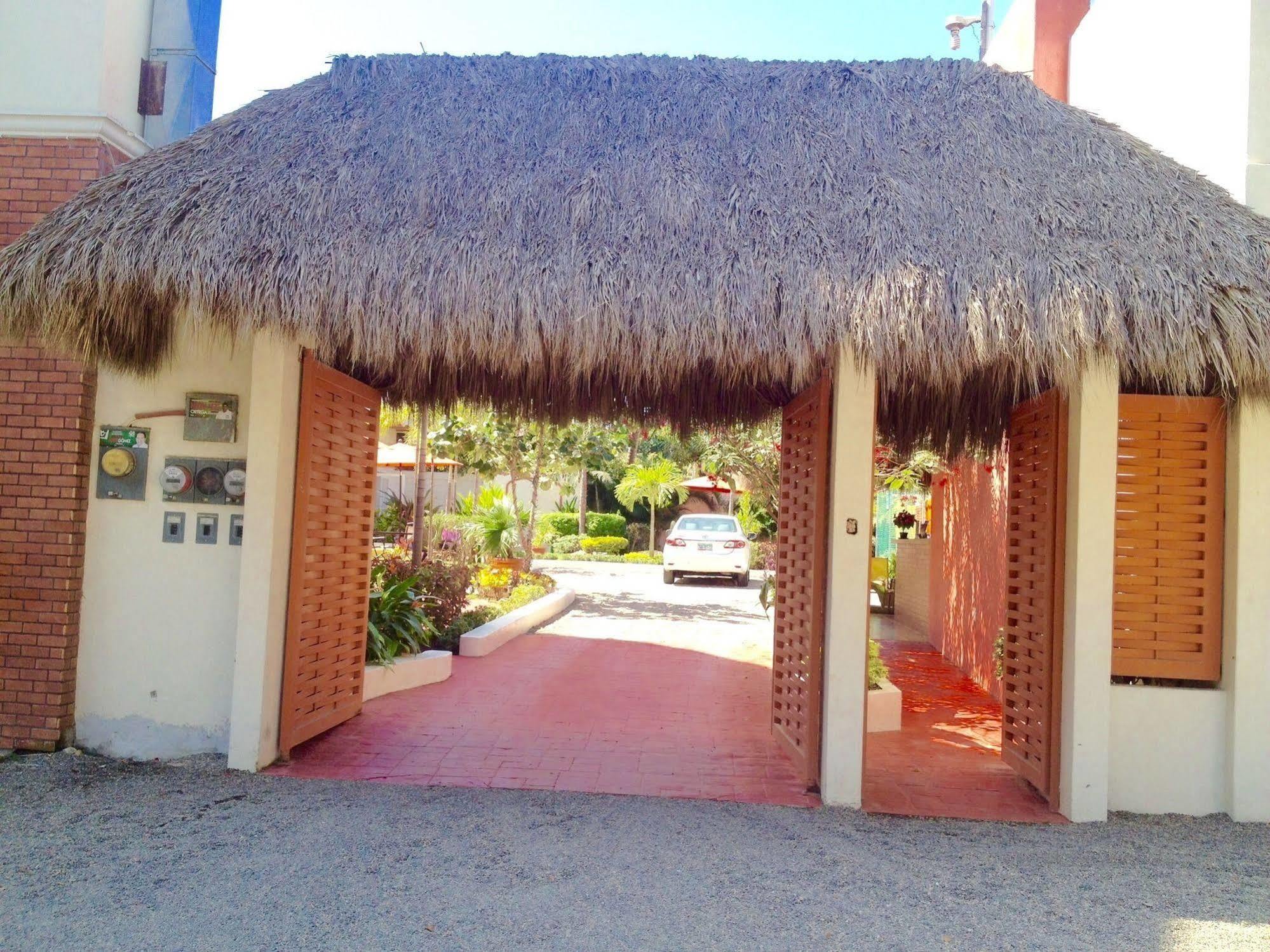 Hotel Y Suites Los Encantos Sayulita Luaran gambar
